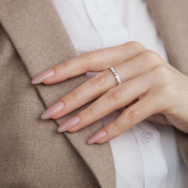 Срібна каблучка з фіанітами "Білий Оберіг" ring0165 фото